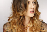 Hair-color-trend-two-tone-color-splash-side
